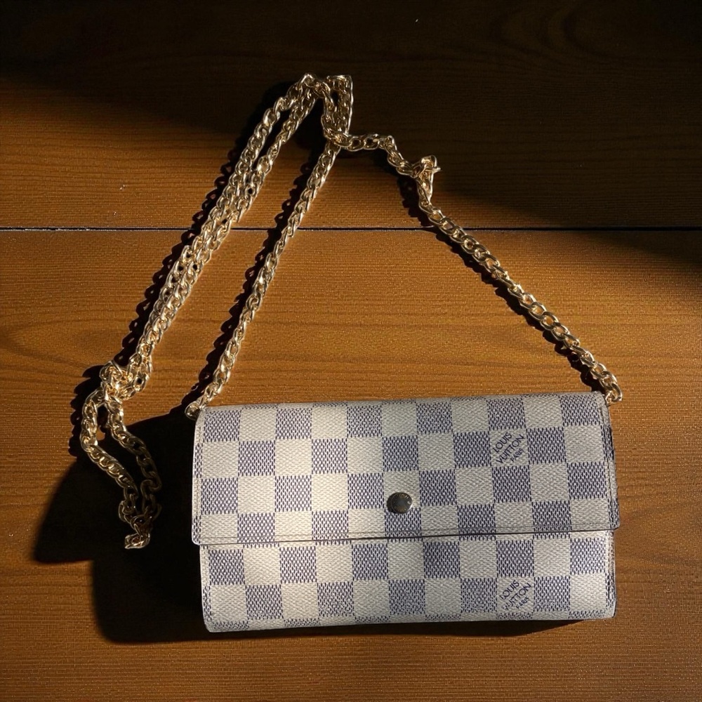 Louis Vuitton Checkered Chain on Wallet